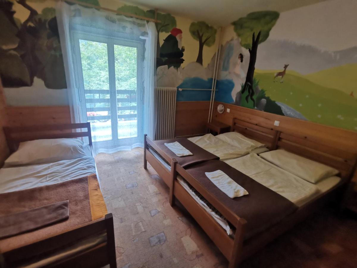 Hostel Pod Voglom Bohinj Buitenkant foto